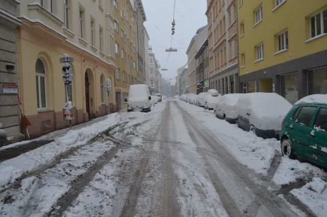 Schneefahrbahn © Die Helfer Wiens